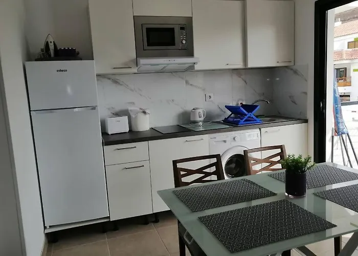 Near The פלאייה דה לאס אמריקס